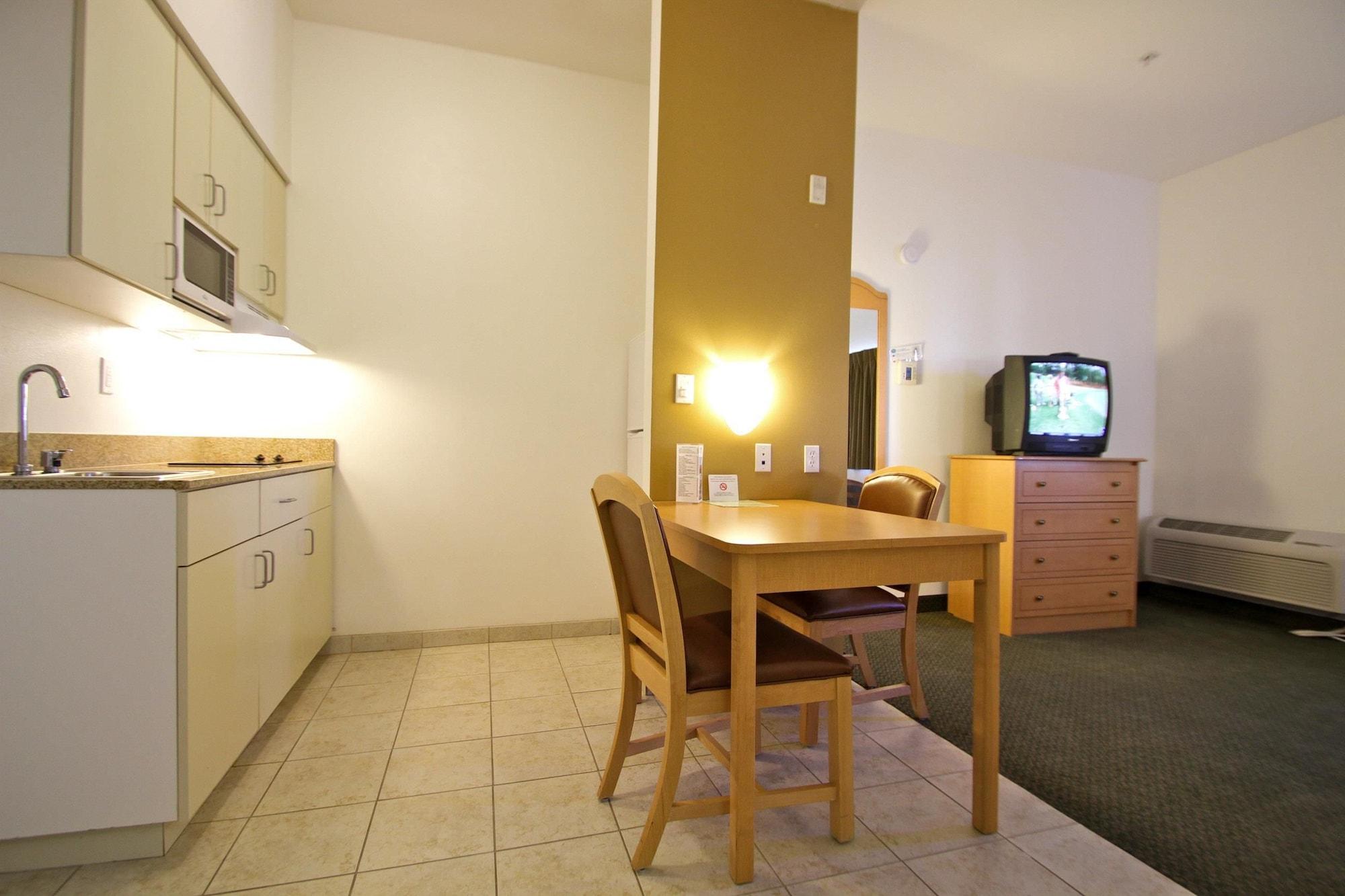 Hotel 6-bakersfield, Ca