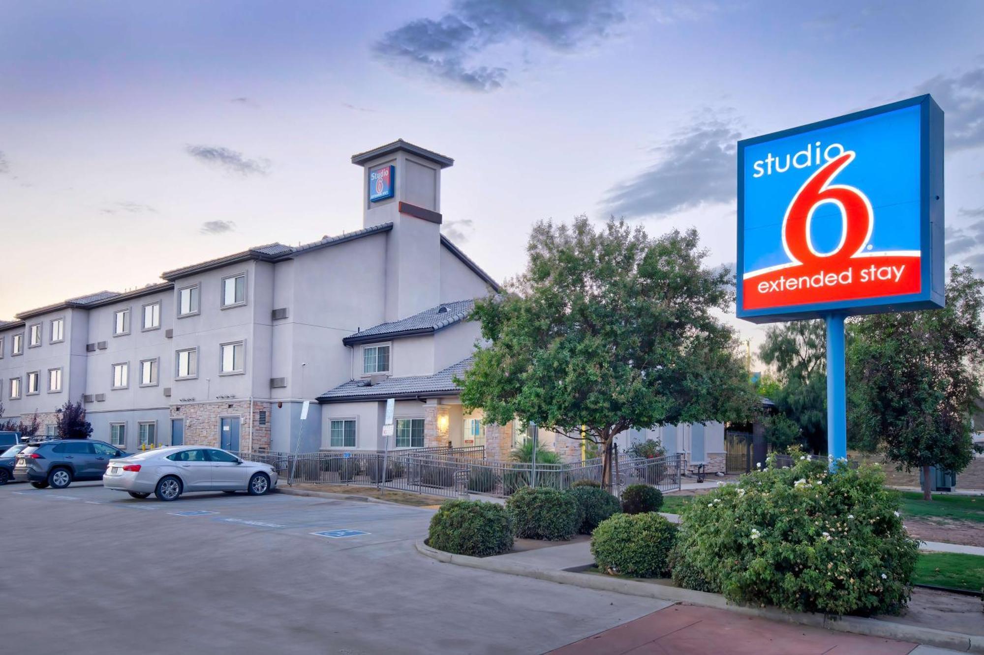 6-bakersfield, Ca 2* Bakersfield