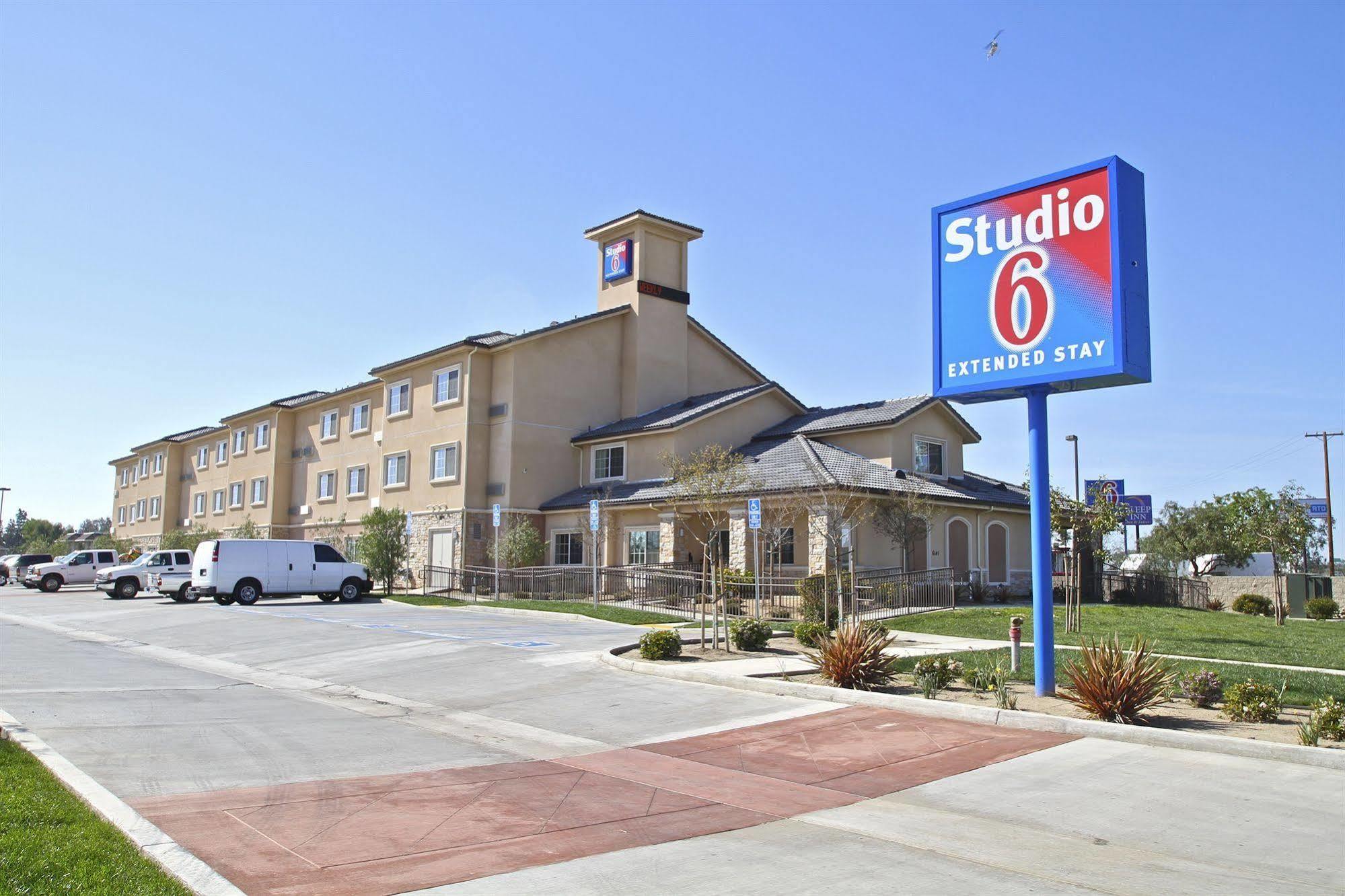 6-bakersfield, Ca Hotel
